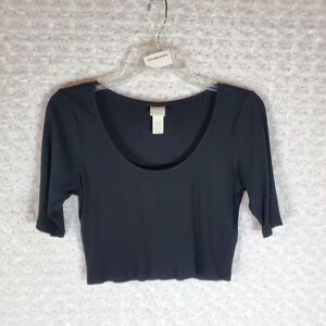 Women's Black Crew Neck 3/4 Sleeve Fitted Top Size M